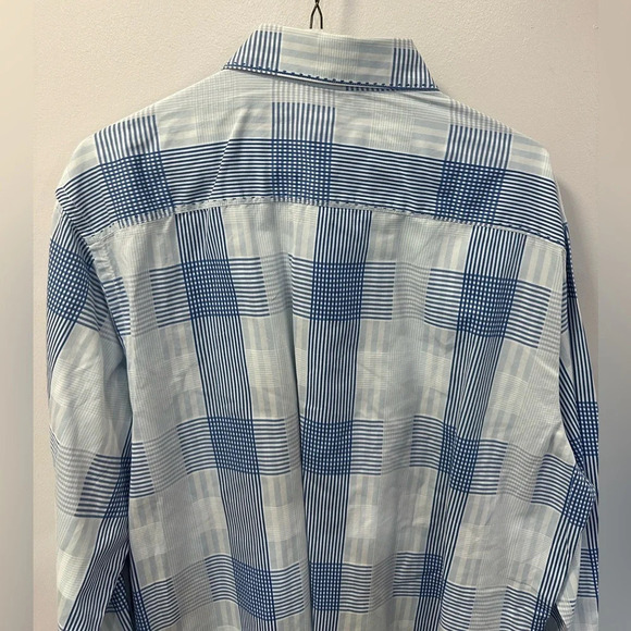 Bugatchi Men’s XL LS Dress Shirt - 100% cotton Blue/White Plaid Pattern - Picture 4 of 8